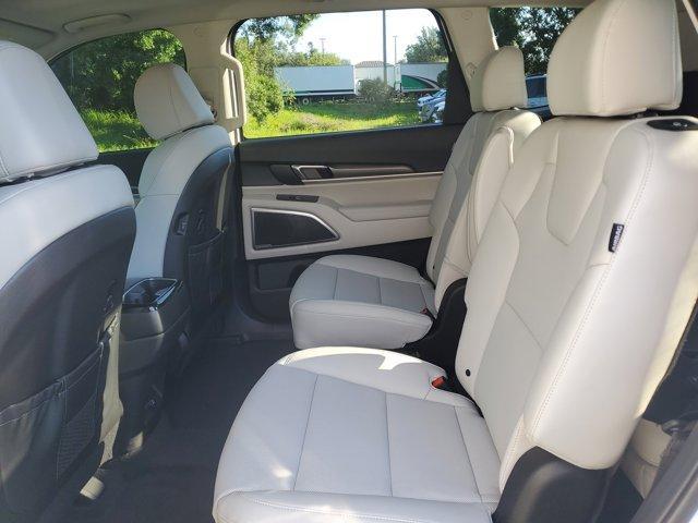 new 2025 Kia Telluride car, priced at $39,662