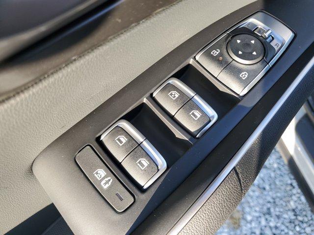 new 2026 Kia Sorento car, priced at $32,902