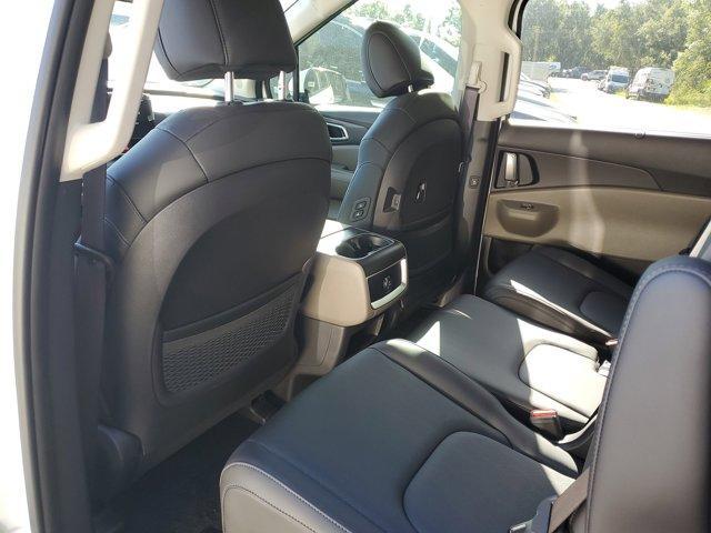 new 2025 Kia Carnival car, priced at $39,245