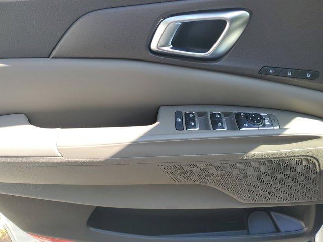 new 2025 Kia Carnival car, priced at $39,245