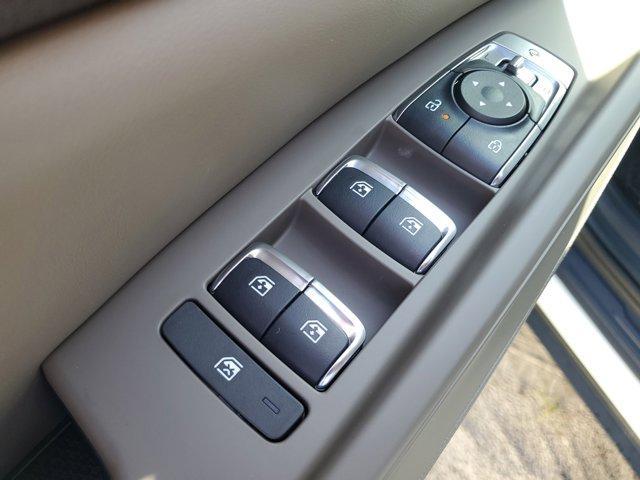 new 2025 Kia Carnival car, priced at $39,245