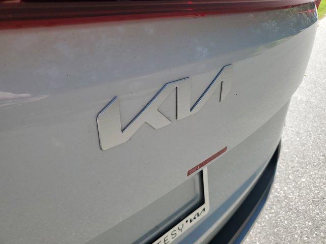 new 2025 Kia Carnival car, priced at $39,245