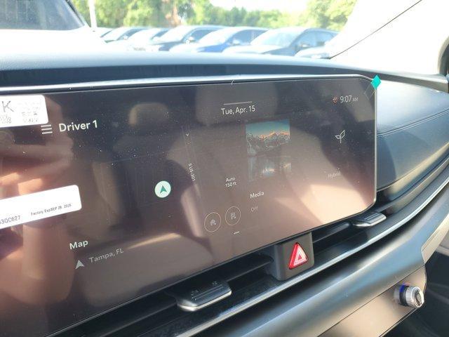 new 2025 Kia Carnival Hybrid car, priced at $48,100