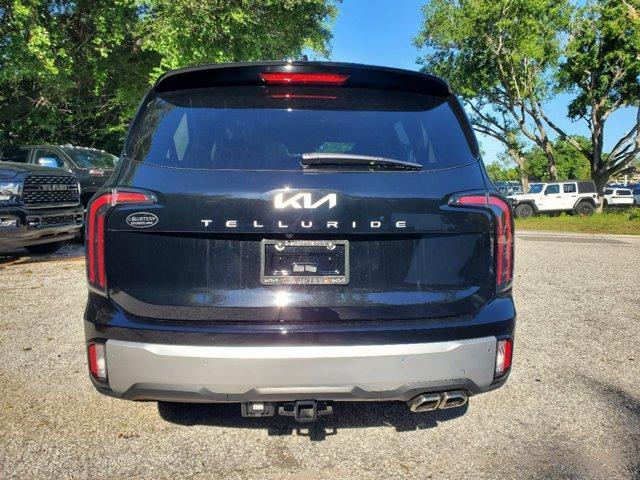 new 2024 Kia Telluride car, priced at $45,677