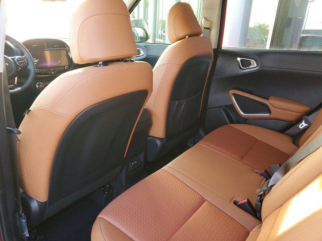 new 2025 Kia Soul car, priced at $25,726