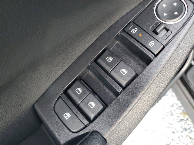 new 2025 Kia Seltos car, priced at $25,601