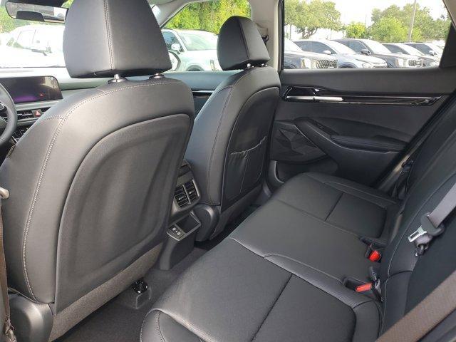 new 2025 Kia Seltos car, priced at $25,601