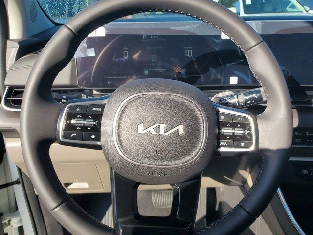 new 2025 Kia Carnival car, priced at $41,855