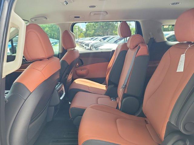 new 2026 Kia Carnival Hybrid car, priced at $43,373
