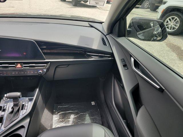 new 2025 Kia Niro car, priced at $29,031