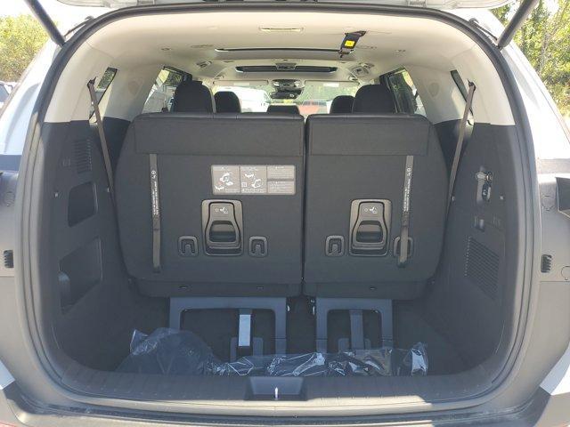 new 2025 Kia Carnival Hybrid car, priced at $48,100