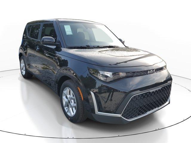 new 2025 Kia Soul car, priced at $20,913