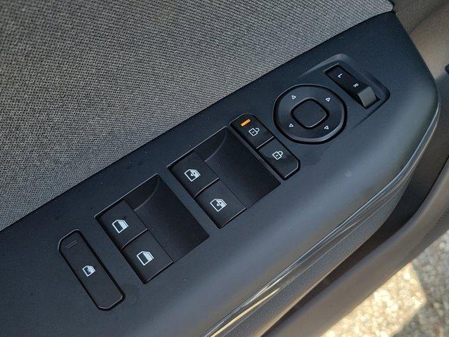 new 2025 Kia K4 car, priced at $23,328