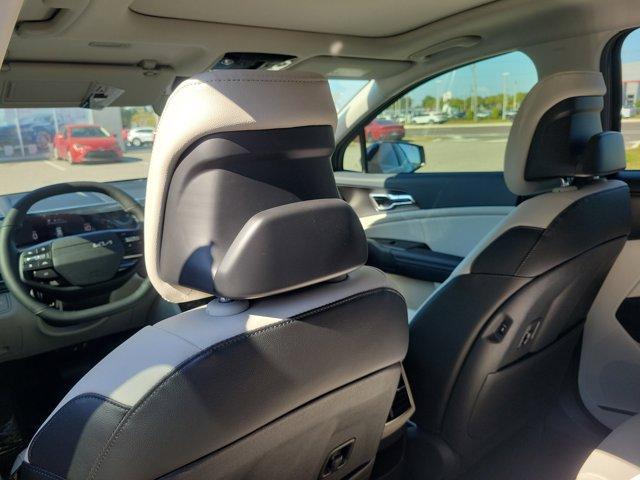 new 2026 Kia Sportage car, priced at $30,940