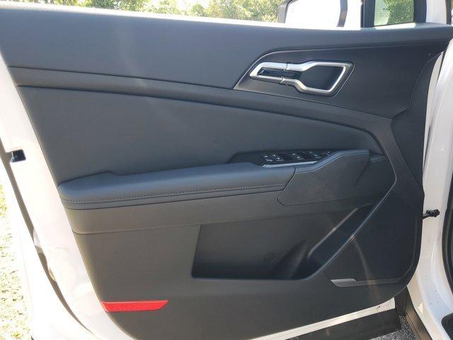 new 2025 Kia Sportage car, priced at $28,938