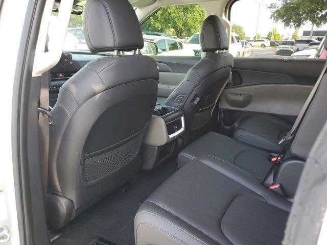 new 2025 Kia Carnival car, priced at $38,781