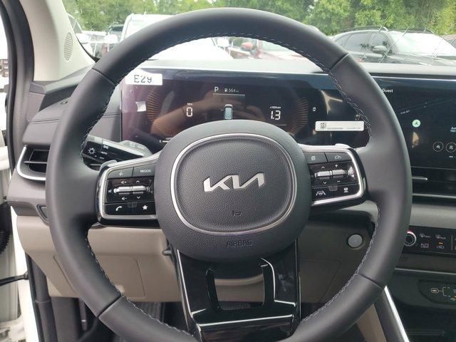 new 2026 Kia Carnival Hybrid car, priced at $44,373