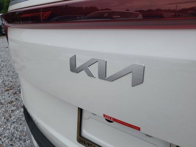 new 2026 Kia Carnival Hybrid car, priced at $44,373