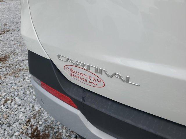 new 2026 Kia Carnival Hybrid car, priced at $44,373