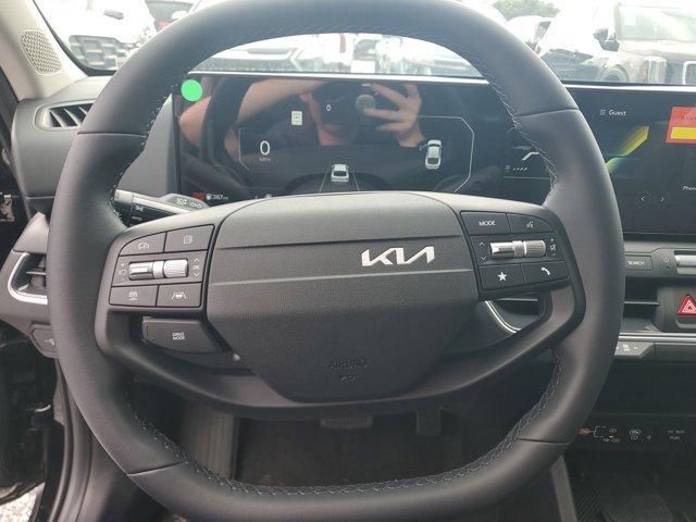 new 2025 Kia K4 car, priced at $23,622