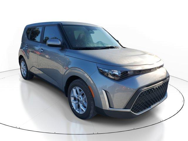 new 2025 Kia Soul car, priced at $20,371
