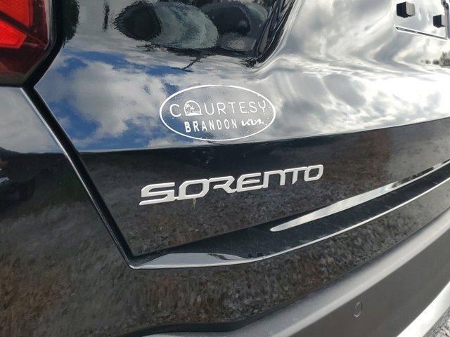 new 2025 Kia Sorento car, priced at $35,624