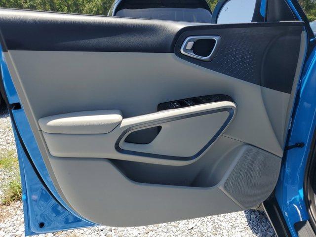 new 2025 Kia Soul car, priced at $24,281