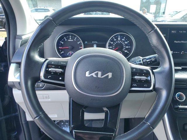 used 2023 Kia Carnival car, priced at $31,252