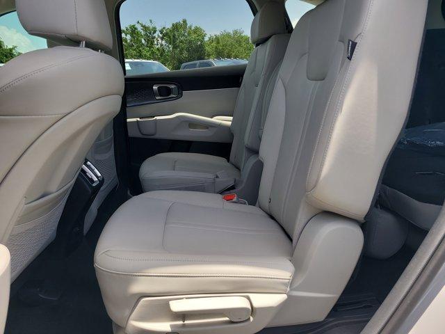new 2025 Kia Sorento car, priced at $34,886
