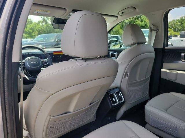 new 2025 Kia Sorento car, priced at $34,886