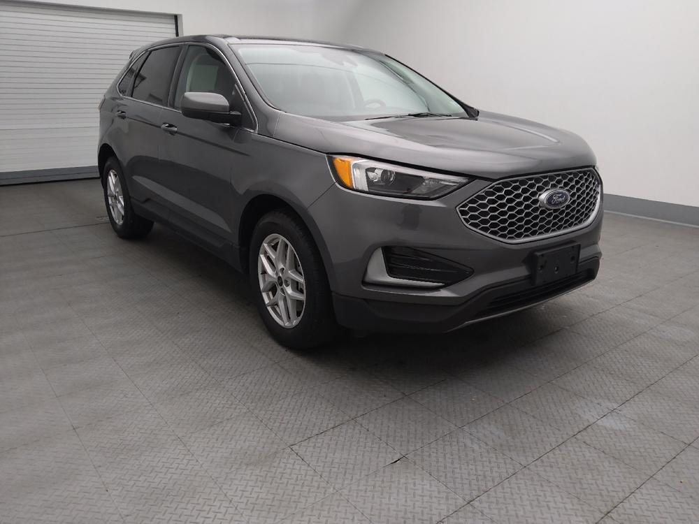 used 2024 Ford Edge car, priced at $26,395