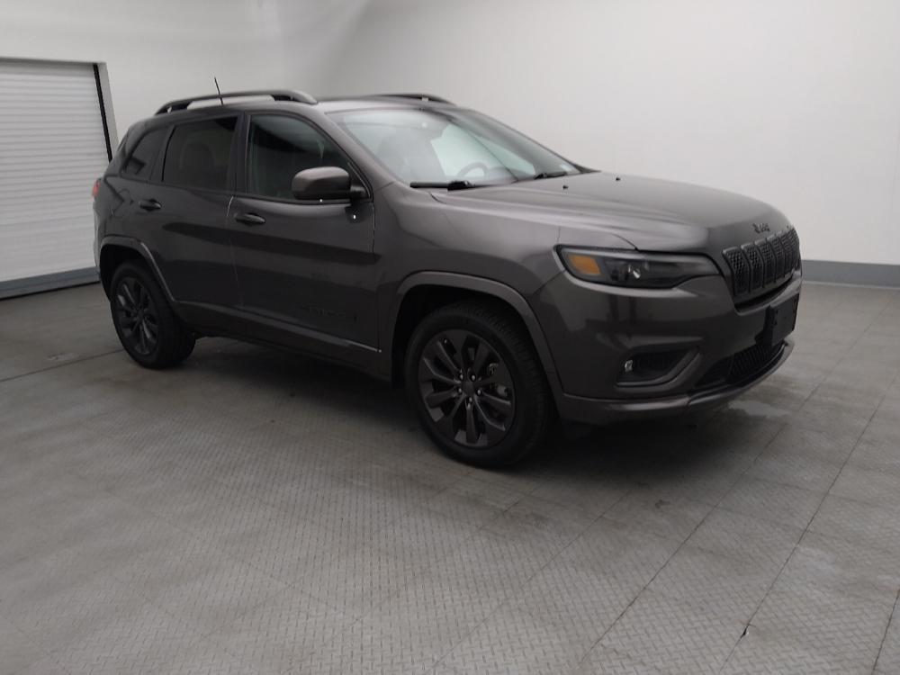 used 2019 Jeep Cherokee car, priced at $18,895