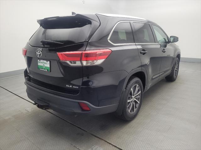 used 2019 Toyota Highlander car, priced at $25,195
