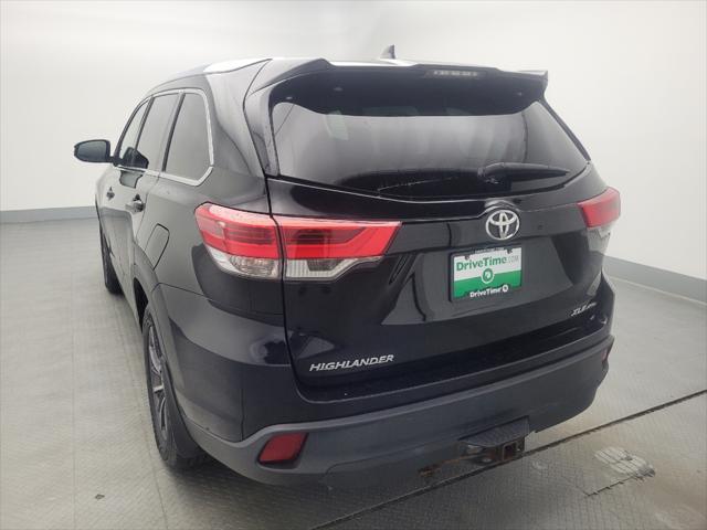 used 2019 Toyota Highlander car, priced at $25,195