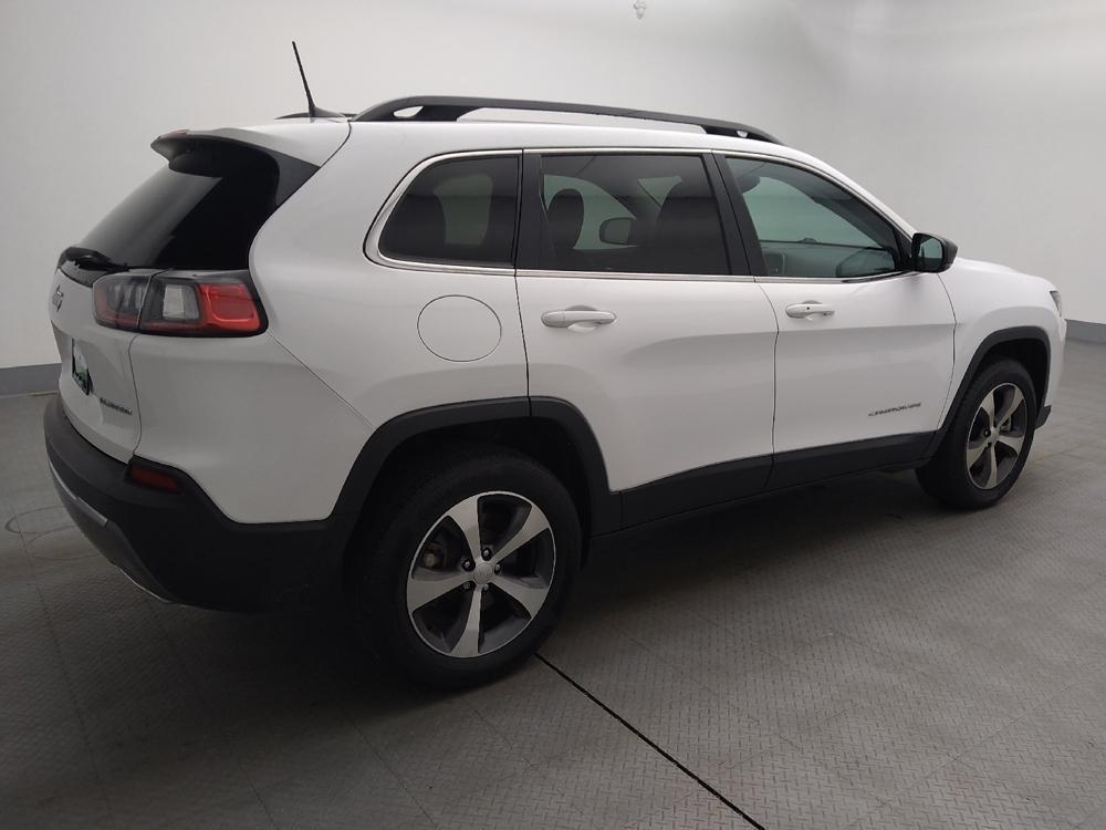 used 2022 Jeep Cherokee car, priced at $25,995