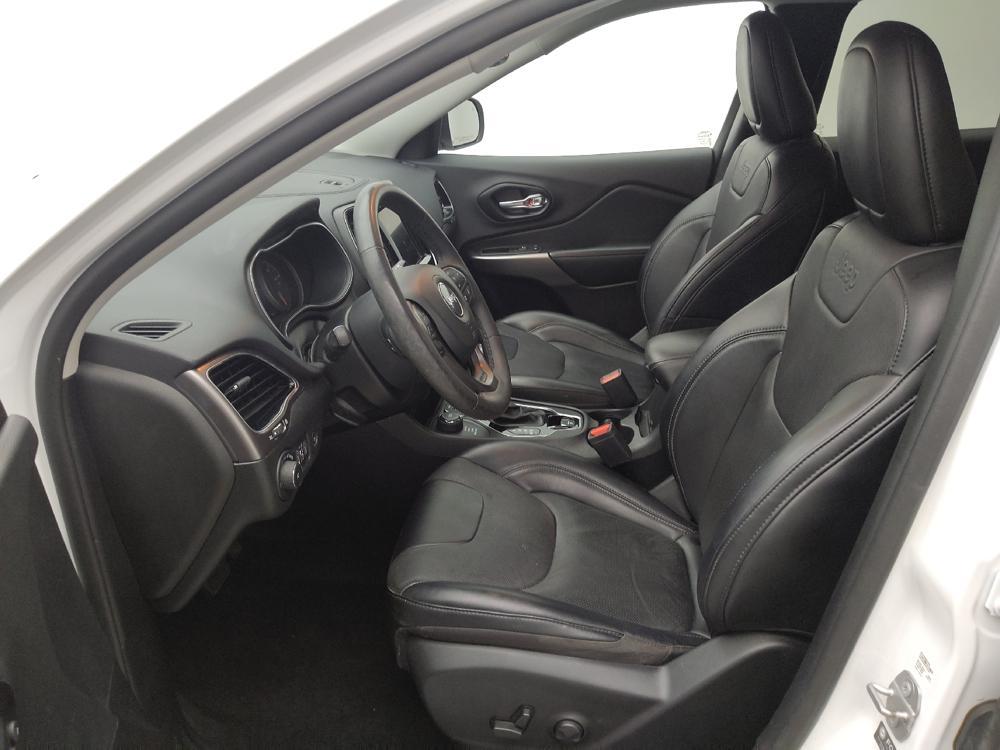 used 2022 Jeep Cherokee car, priced at $25,995