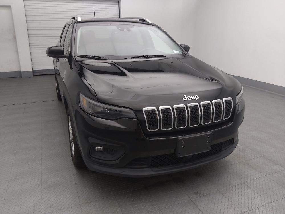 used 2021 Jeep Cherokee car, priced at $20,395
