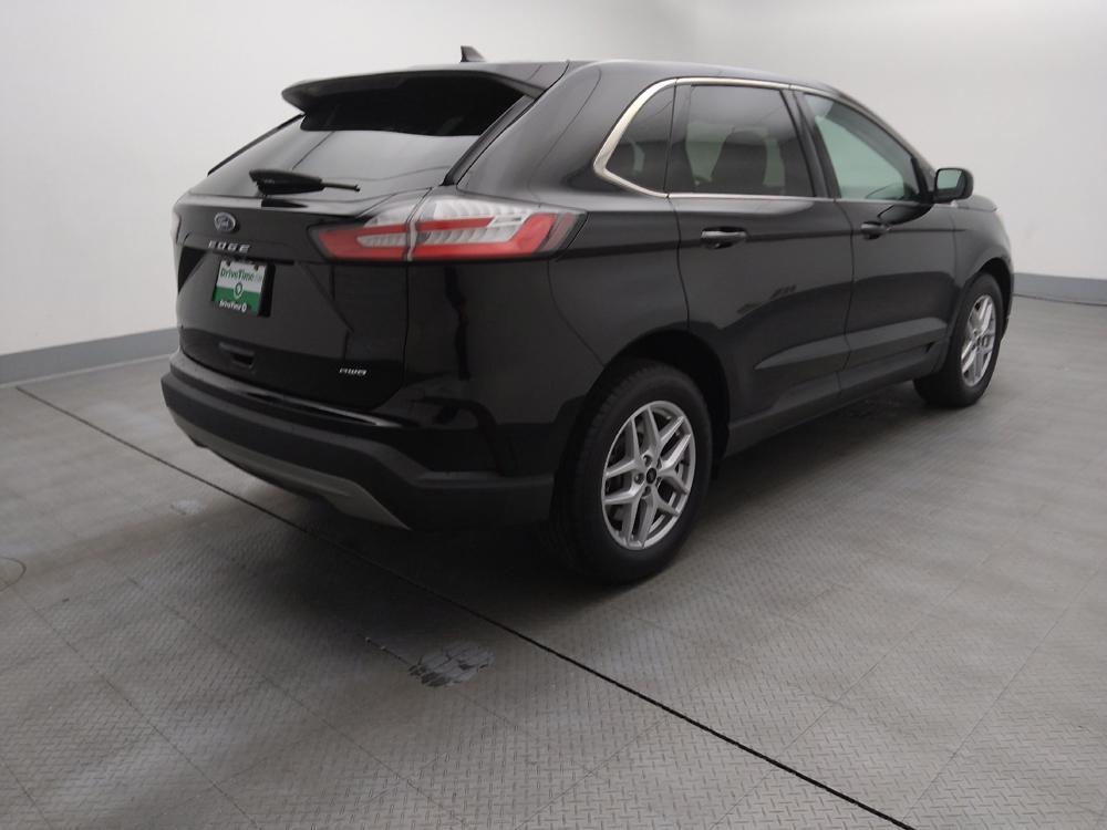 used 2024 Ford Edge car, priced at $26,995