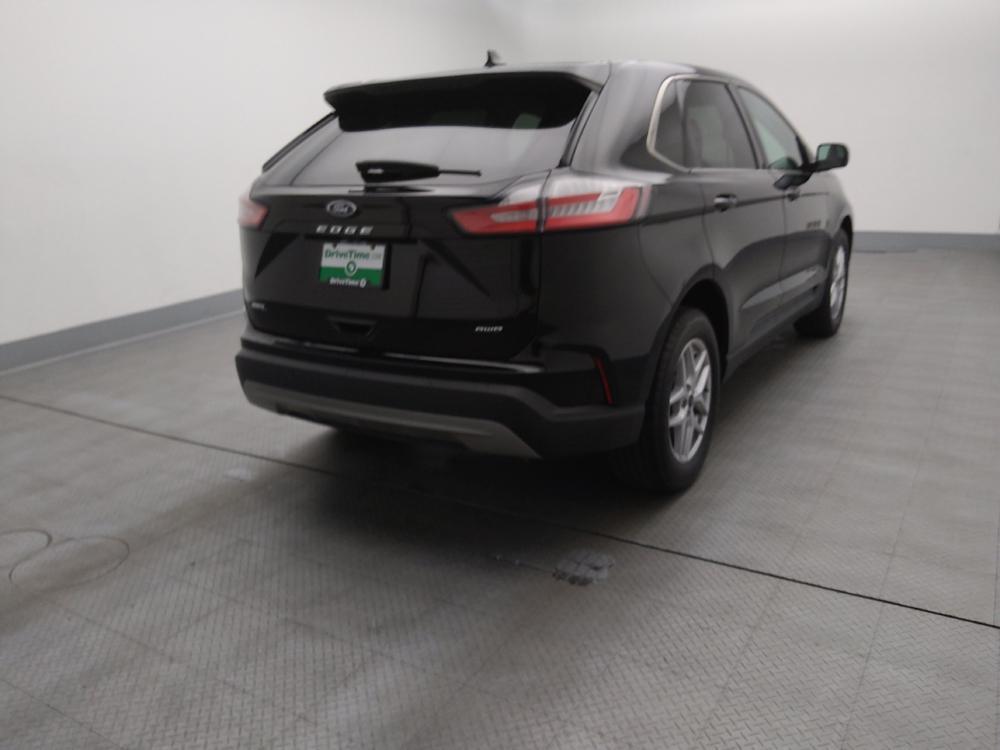 used 2024 Ford Edge car, priced at $26,995