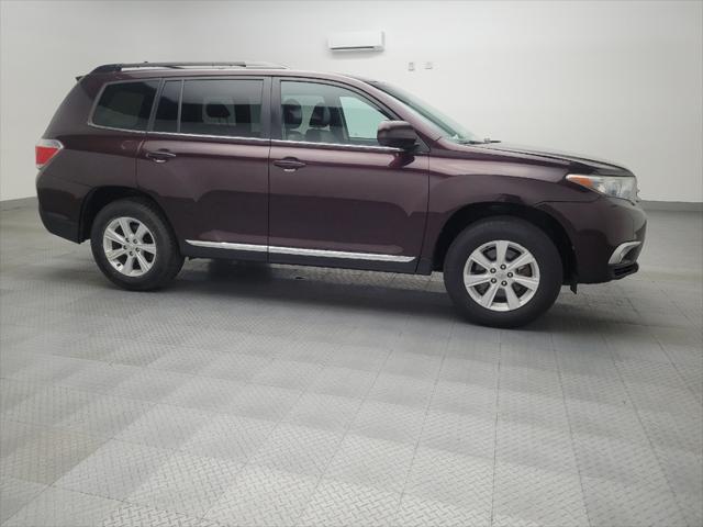 used 2013 Toyota Highlander car, priced at $17,395