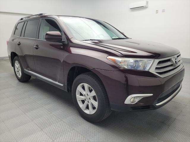 used 2013 Toyota Highlander car, priced at $17,395