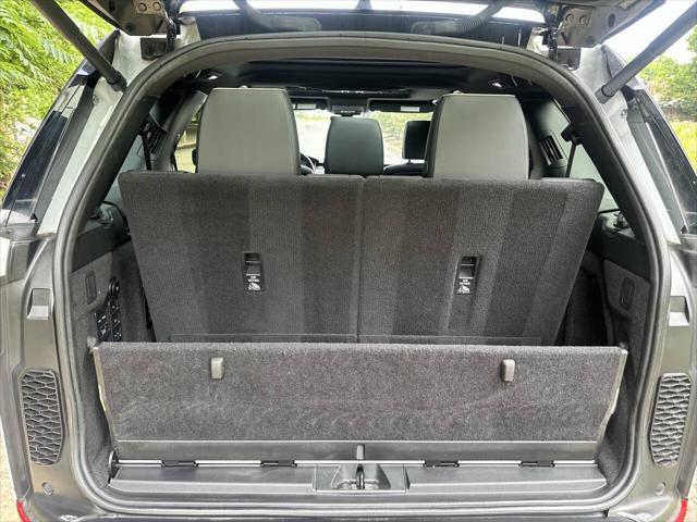 used 2020 Land Rover Discovery car, priced at $25,999
