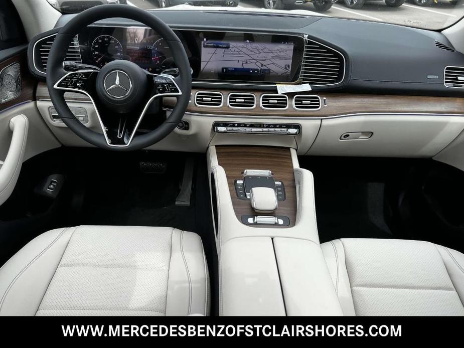 new 2024 Mercedes-Benz GLS 450 car, priced at $90,125