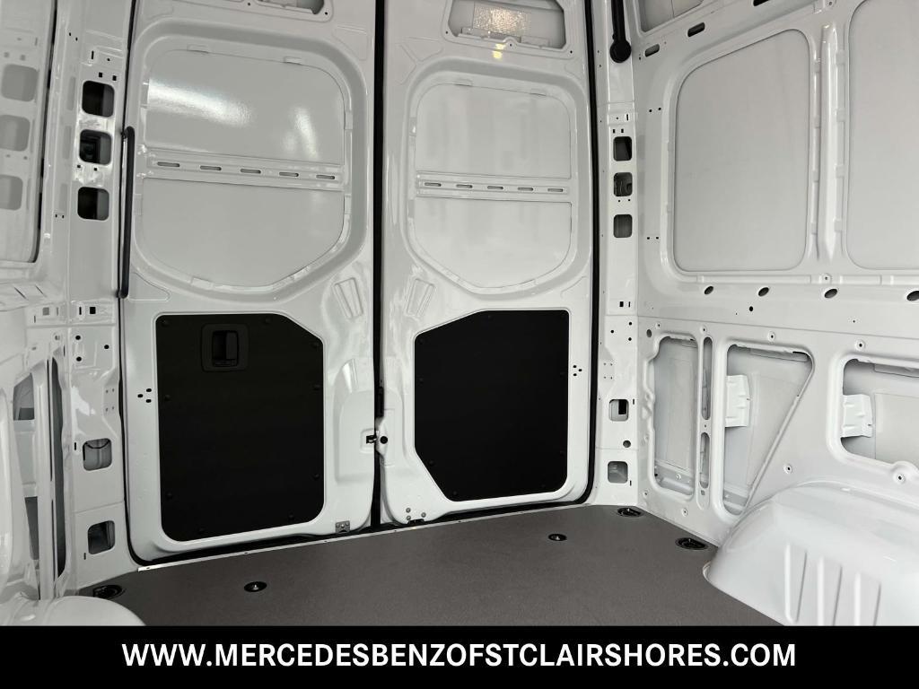 new 2025 Mercedes-Benz Sprinter 2500 car, priced at $58,742