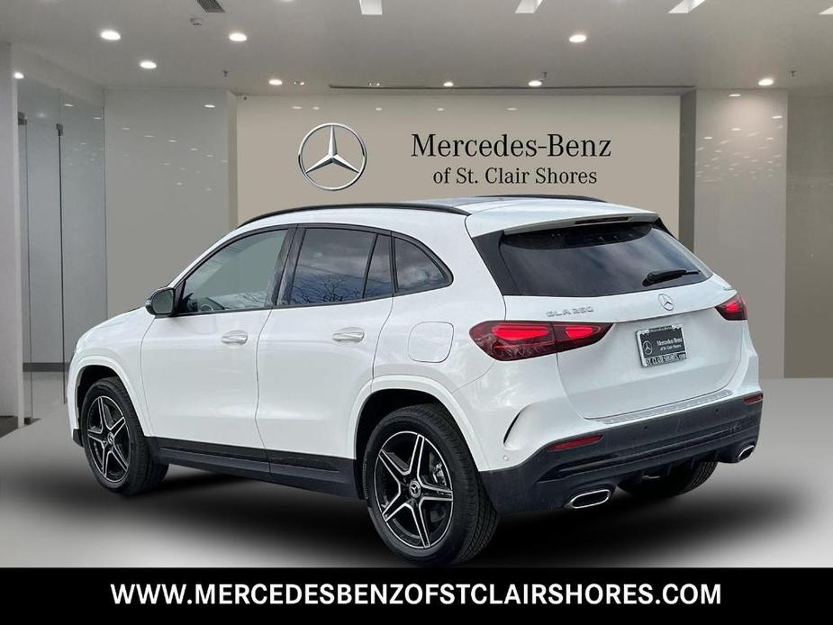 new 2024 Mercedes-Benz GLA 250 car, priced at $51,225