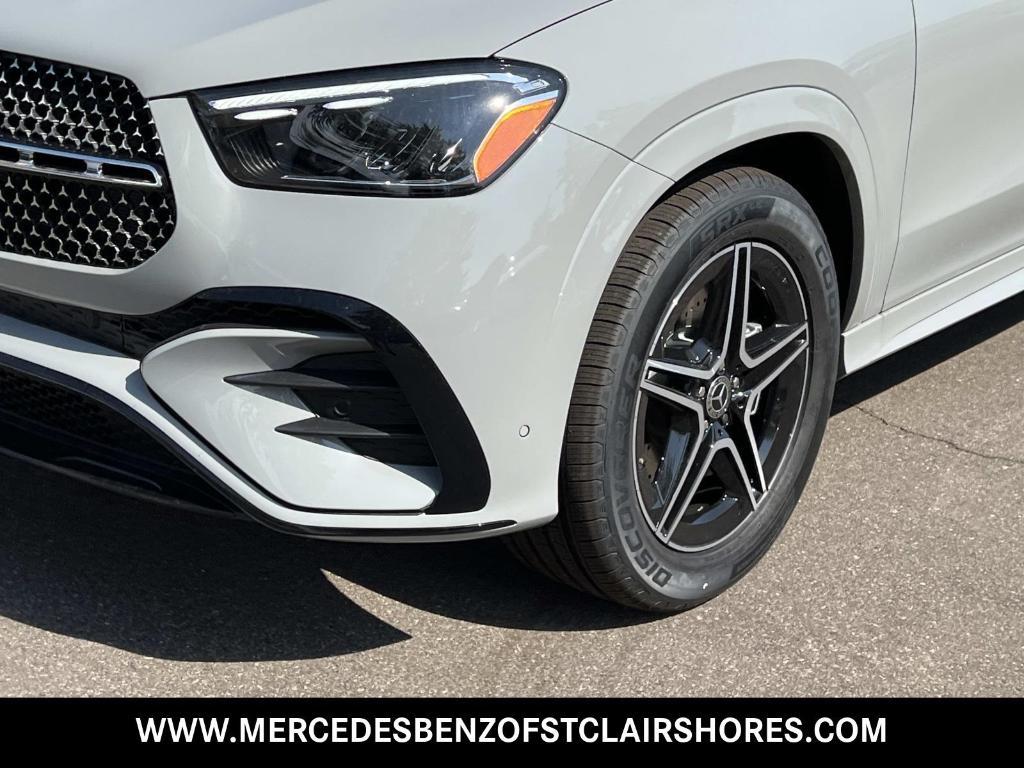 new 2025 Mercedes-Benz GLE 450 car, priced at $84,530