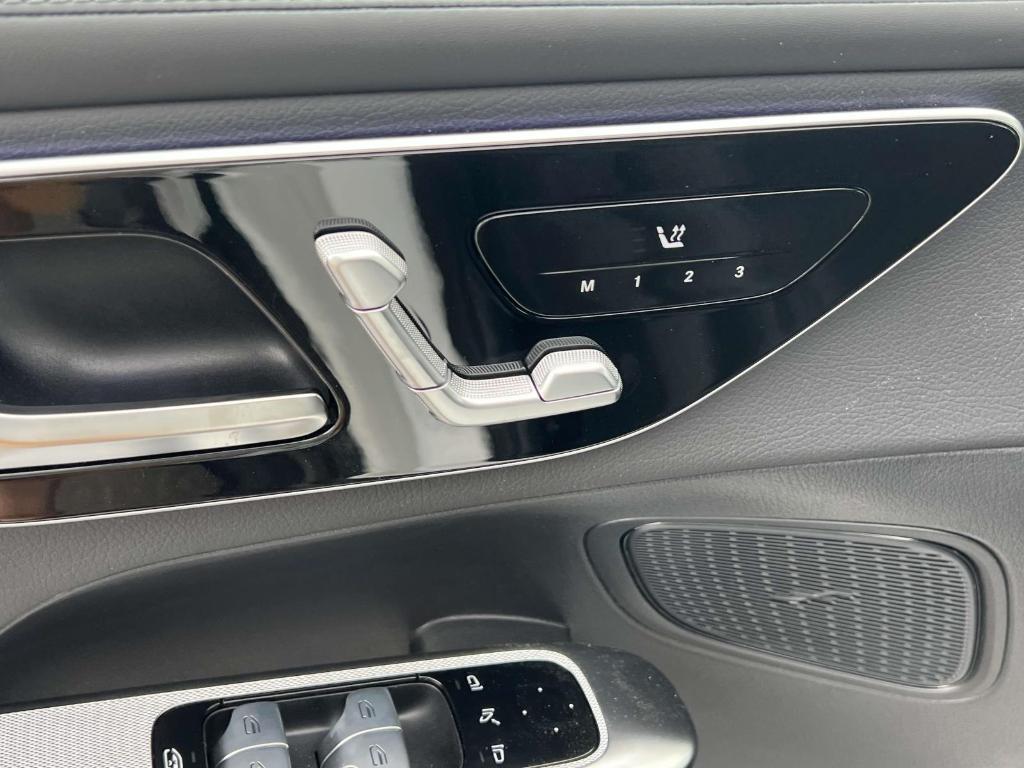 new 2025 Mercedes-Benz GLC 350e car, priced at $66,700