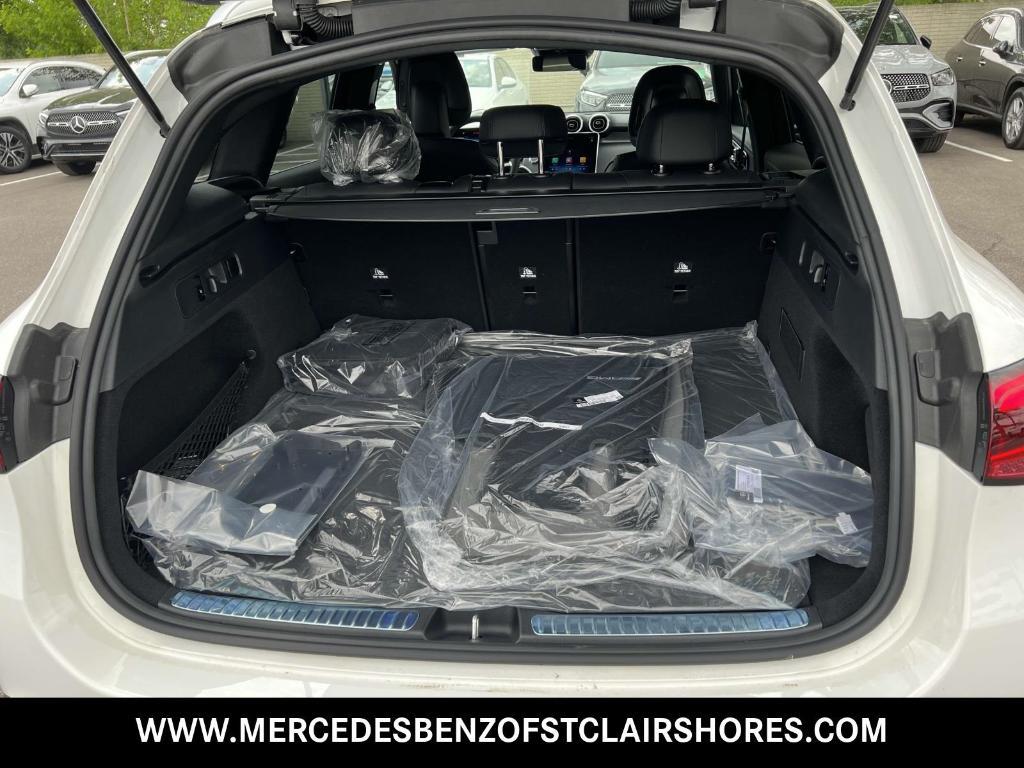 new 2025 Mercedes-Benz GLC 350e car, priced at $66,700