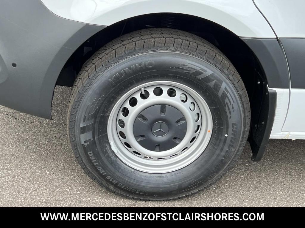 new 2025 Mercedes-Benz Sprinter 2500 car, priced at $71,621