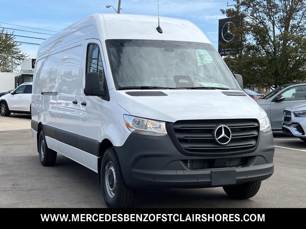 new 2025 Mercedes-Benz Sprinter 2500 car, priced at $71,621